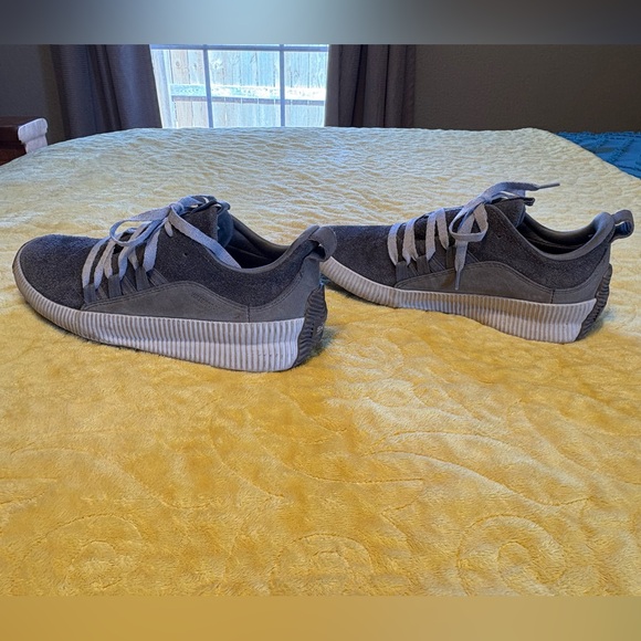 Sorel Women's Gray Out N About Plus Sneakers Tennis Shoes - Picture 3 of 10
